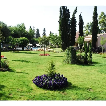 Corfu Club Junior Lägenhetshotell