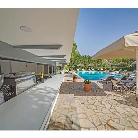 Corfu Club Junior Apart-hotel
